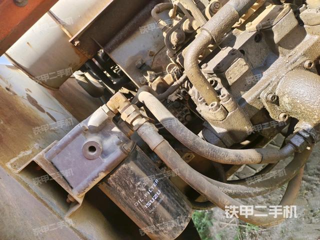 液壓泵斜45?左（大件艙室）