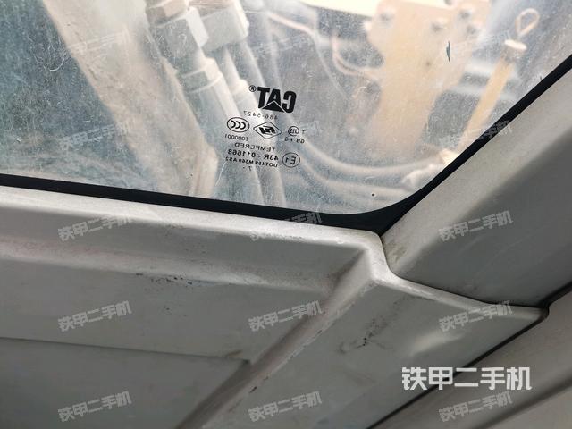 右側(cè)玻璃角標（駕駛室部分）