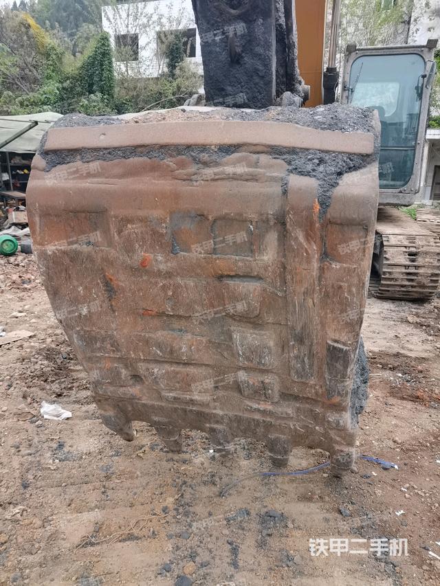 鏟斗45度（工作和回轉(zhuǎn)裝置）