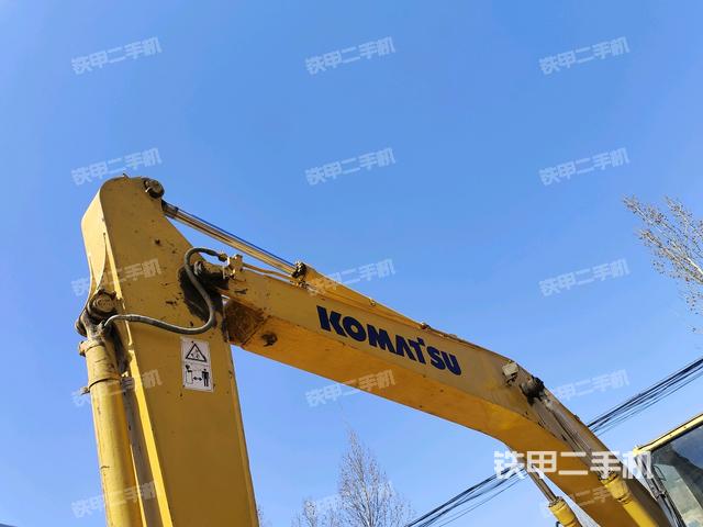 小臂整体左后（工作和回转装置）