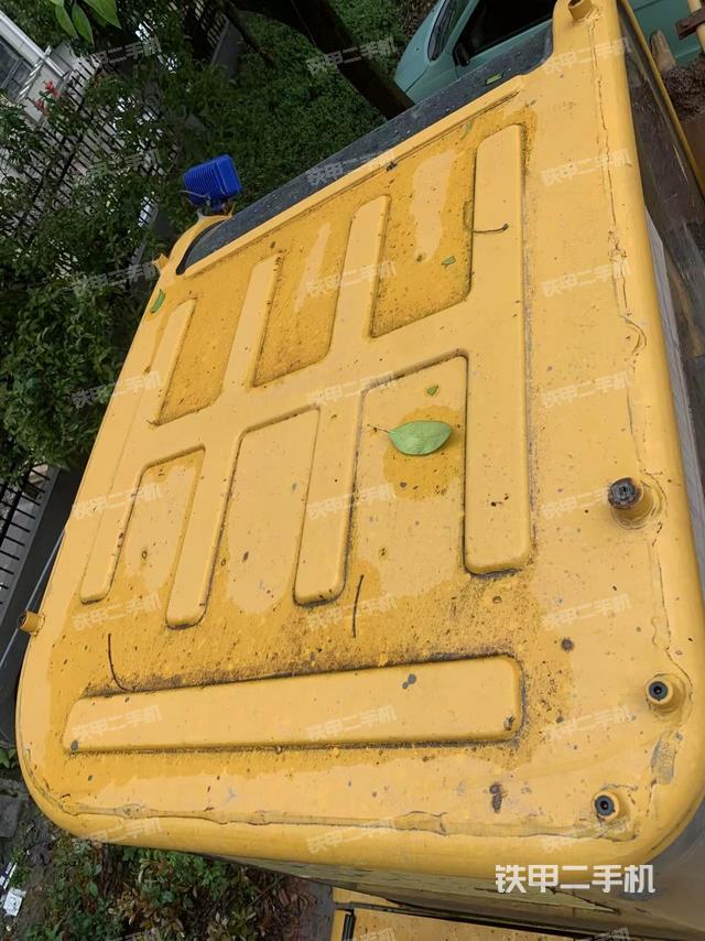 駕駛室頂部（整機(jī)外觀）