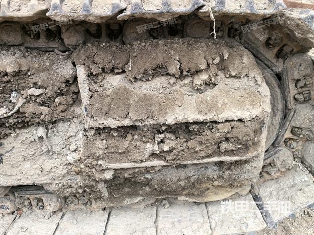 左驅(qū)動(dòng)輪（行走機(jī)構(gòu)）