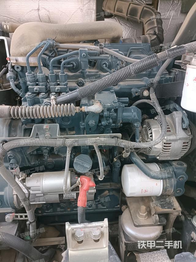 發(fā)動(dòng)機(jī)整體俯視（整機(jī)外觀）