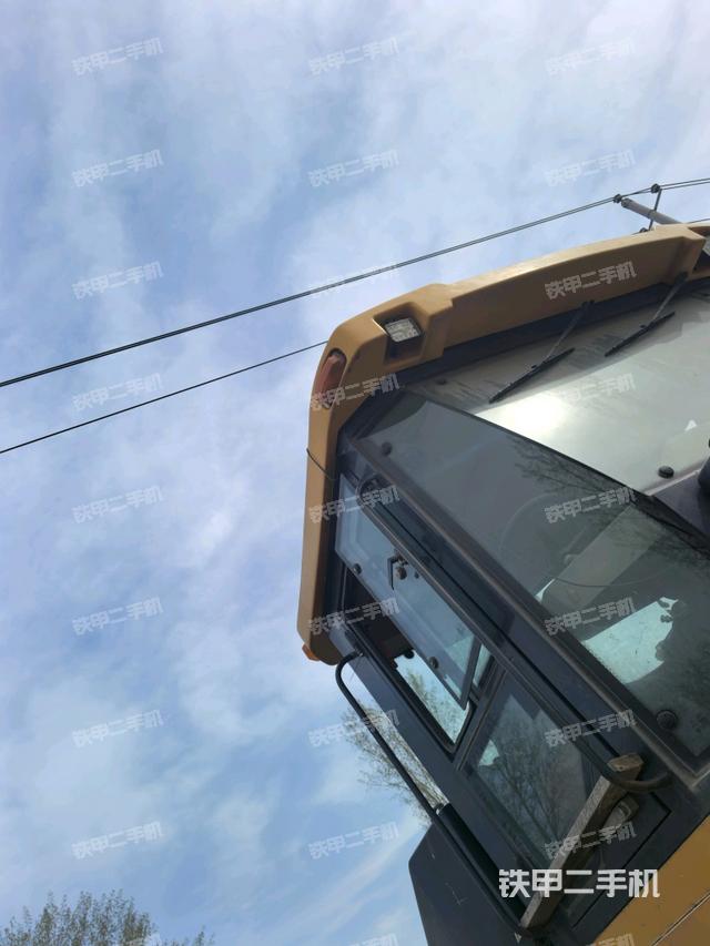 駕駛室外頂全景（壓路機駕駛室）