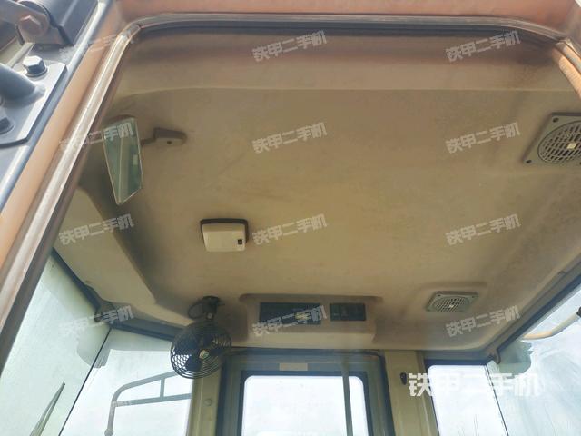 駕駛室外頂全景（壓路機駕駛室）