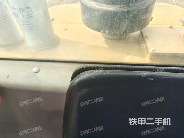 儀表盤全景（壓路機(jī)駕駛室）