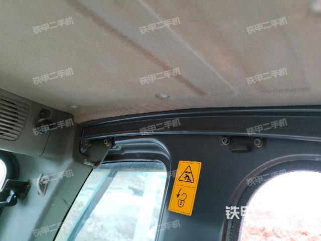后窗玻璃角標(biāo)(駕駛室部分) 后窗玻璃角標(biāo)(駕駛室部分)