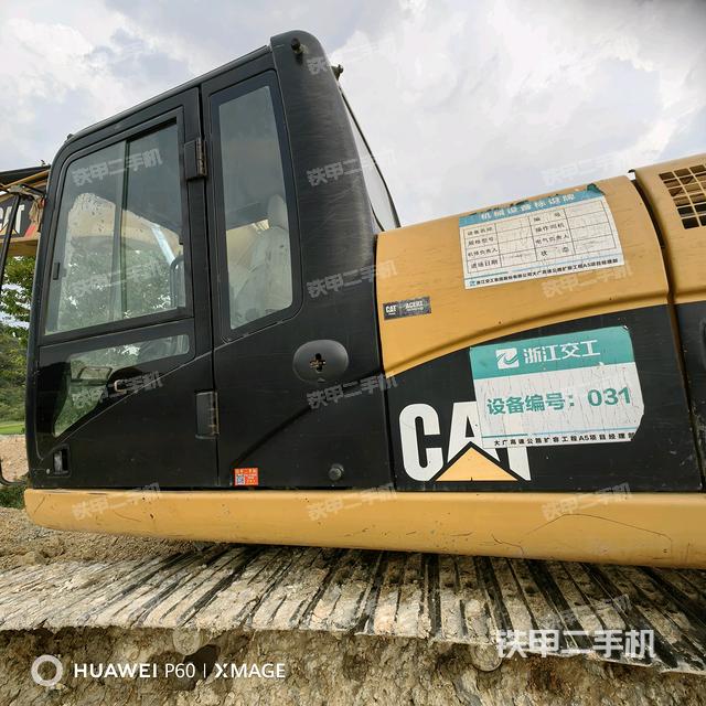 駕駛室左前45度（駕駛室部分）