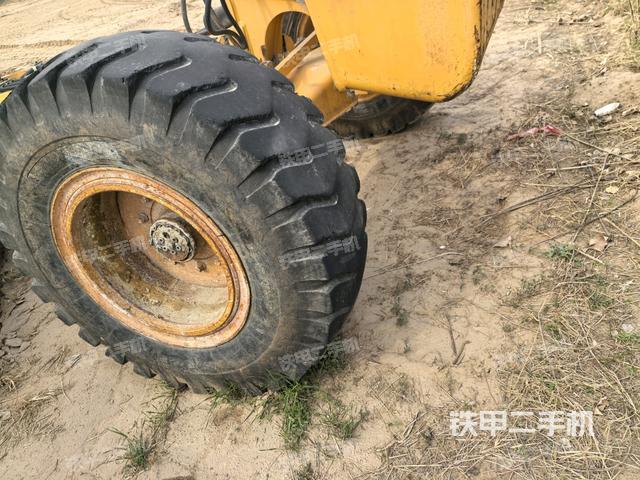 工作裝置4(工作裝置) 工作裝置4(工作裝置)