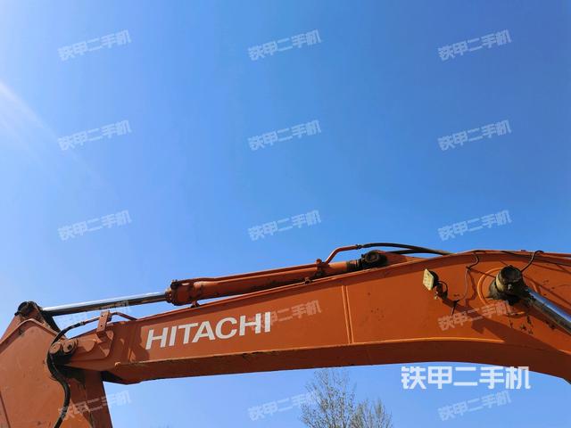 小臂整體右前(工作和回轉(zhuǎn)裝置) 小臂整體右前(工作和回轉(zhuǎn)裝置)