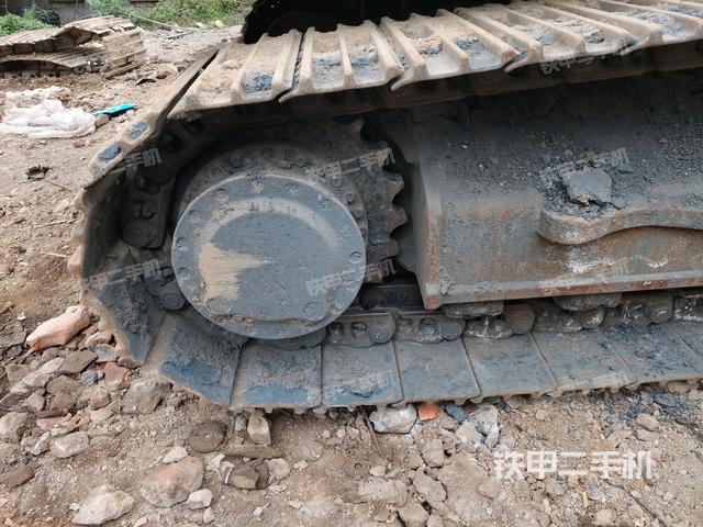 右導(dǎo)向輪（行走機構(gòu)）