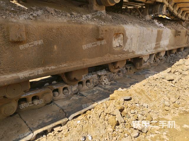 左側(cè)行走馬達(dá)蓋板(行走機(jī)構(gòu)) 左側(cè)行走馬達(dá)蓋板(行走機(jī)構(gòu))