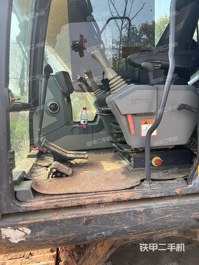 发动机整体俯视（整机外观）