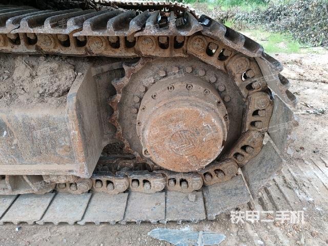 左驅(qū)動(dòng)輪（行走機(jī)構(gòu)）