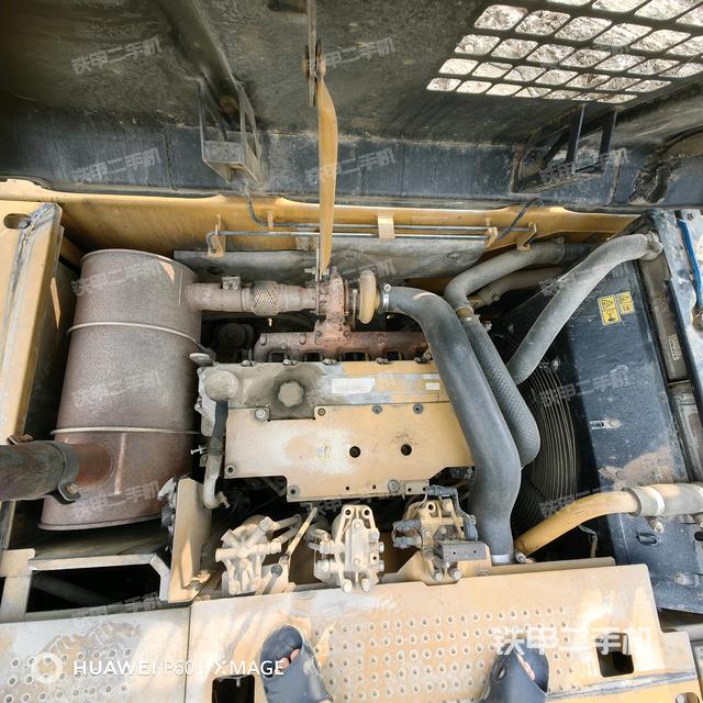 發(fā)動機(jī)室（上車部件）