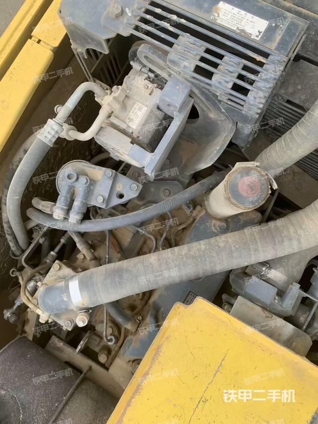 發(fā)動(dòng)機(jī)整體俯視（整機(jī)外觀）