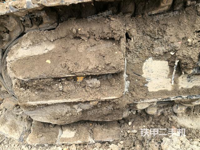 左導(dǎo)向輪（行走機(jī)構(gòu)）