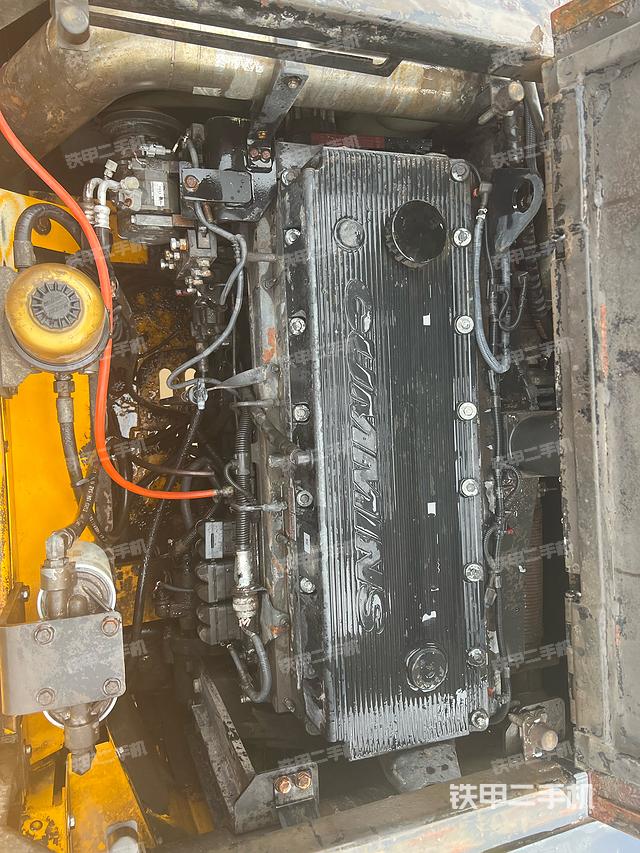 发动机整体俯视（整机外观）