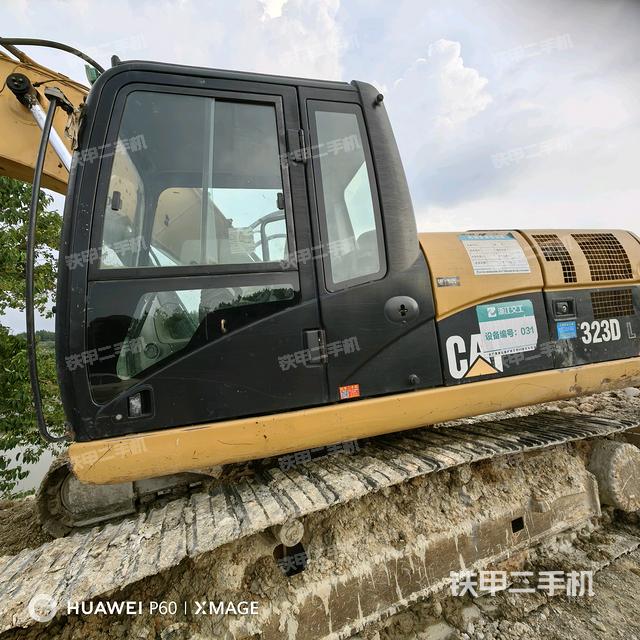 駕駛室左后45度（駕駛室部分）