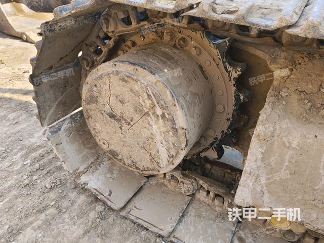 左側(cè)行走馬達(dá)蓋板(行走機(jī)構(gòu)) 左側(cè)行走馬達(dá)蓋板(行走機(jī)構(gòu))