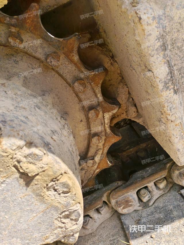 右侧履带整体（行走机构）