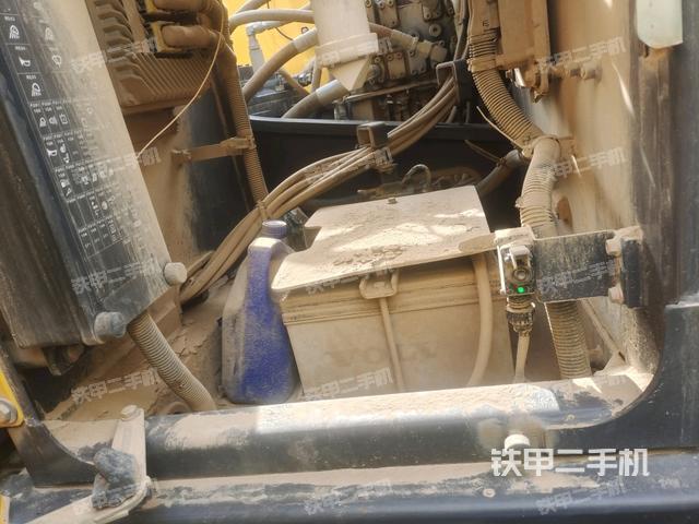 液壓泵室（大件艙室）