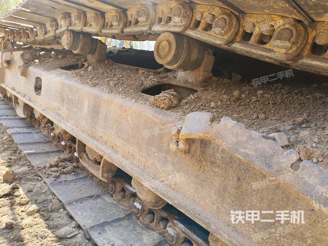 左托鏈輪和鏈筋(行走機(jī)構(gòu)) 左托鏈輪和鏈筋(行走機(jī)構(gòu))