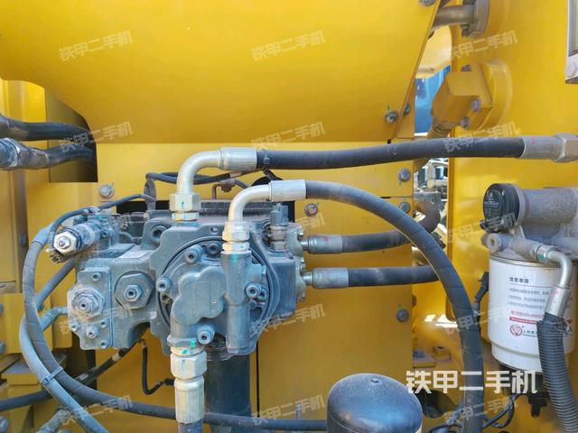 液壓泵室（大件艙室）