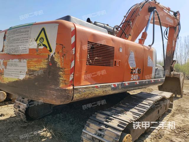 右后45(整機(jī)外觀) 右后45(整機(jī)外觀)