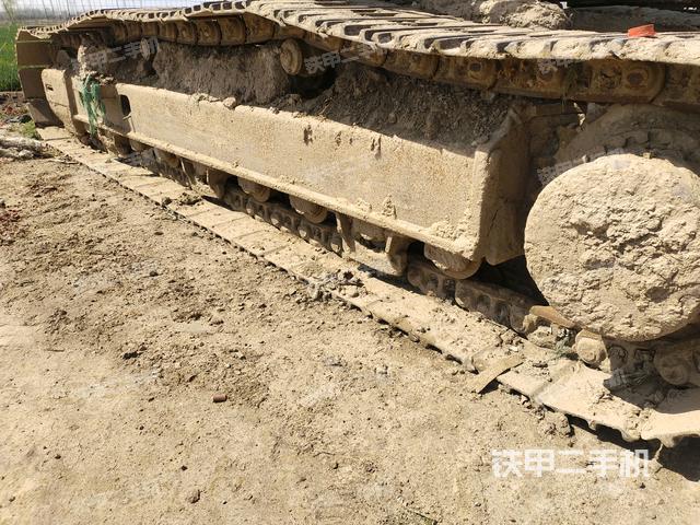 左側(cè)履帶整體?（行走機構(gòu)）