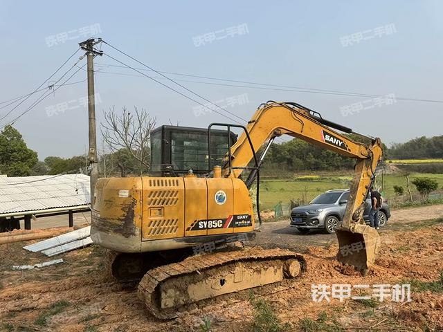 整機右后45°(整機外觀) 整機右后45°(整機外觀)