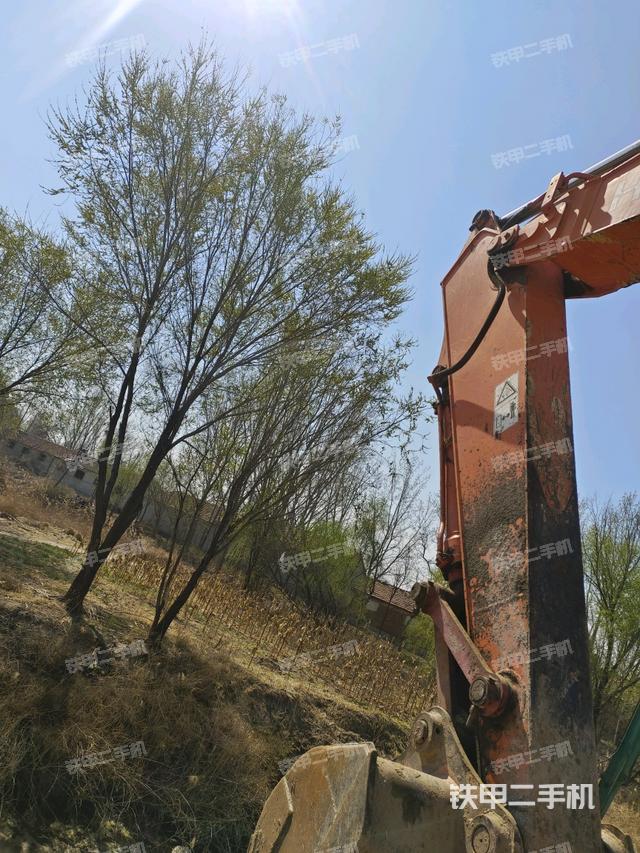 鏟斗45度(工作和回轉(zhuǎn)裝置) 鏟斗45度(工作和回轉(zhuǎn)裝置)