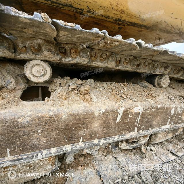 左側(cè)行走馬達(dá)蓋板（行走機(jī)構(gòu)）