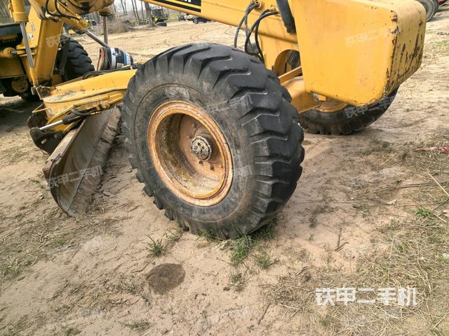 右驅(qū)動(dòng)輪/右后輪(行走機(jī)構(gòu)) 右驅(qū)動(dòng)輪/右后輪(行走機(jī)構(gòu))