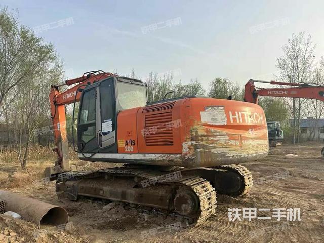 右前45(整機(jī)外觀) 右前45(整機(jī)外觀)