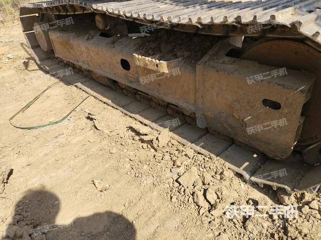 左側(cè)履帶整體?（行走機(jī)構(gòu)）