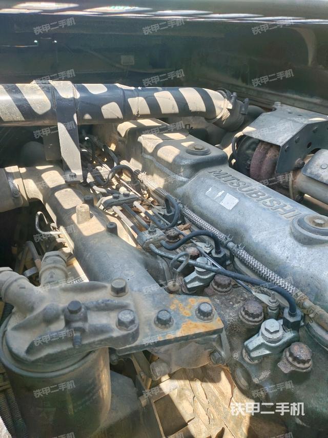 發(fā)動(dòng)機(jī)室(上車部件) 發(fā)動(dòng)機(jī)室(上車部件)