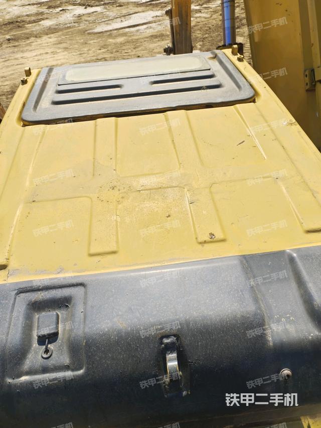 驾驶室顶部俯视（上车部件）