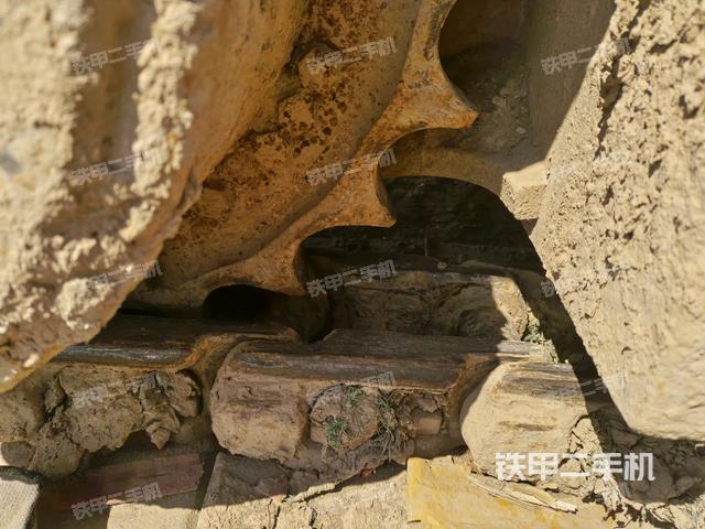 右側(cè)行走馬達(dá)蓋板(行走機(jī)構(gòu)) 右側(cè)行走馬達(dá)蓋板(行走機(jī)構(gòu))