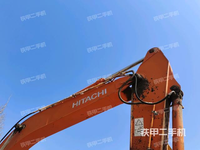 大臂整體?右側(cè)(工作和回轉(zhuǎn)裝置) 大臂整體?右側(cè)(工作和回轉(zhuǎn)裝置)