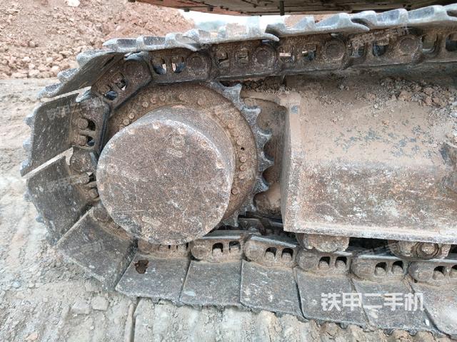 右驅(qū)動輪(行走機(jī)構(gòu)) 右驅(qū)動輪(行走機(jī)構(gòu))