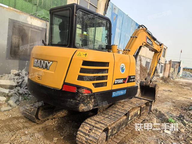 整機(jī)右后45°（整機(jī)外觀）