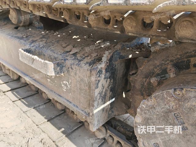 左導(dǎo)向輪（行走機(jī)構(gòu)）