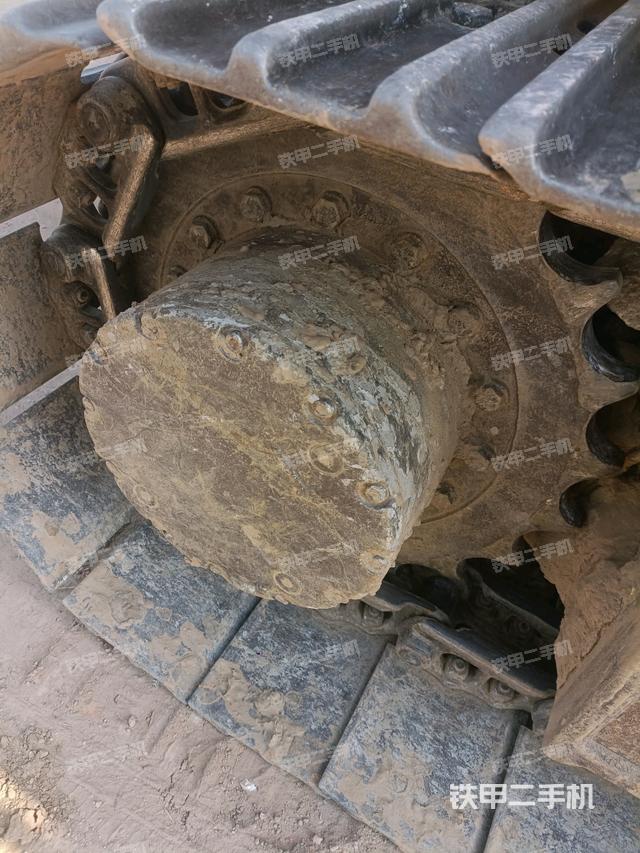 右驅(qū)動(dòng)輪(行走機(jī)構(gòu)) 右驅(qū)動(dòng)輪(行走機(jī)構(gòu))