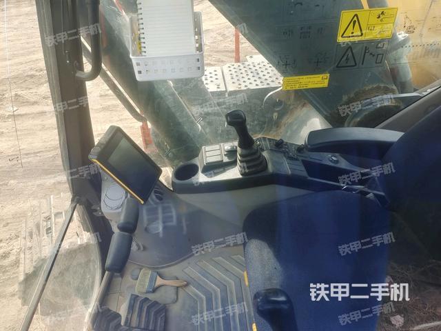 后窗玻璃角標(biāo)（駕駛室部分）