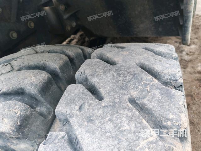 左驅動輪（行走機構）