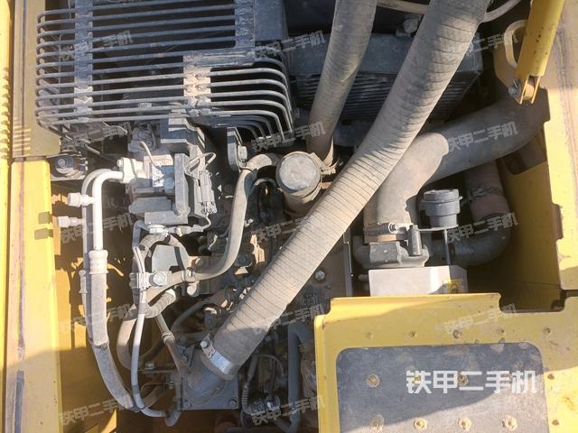 水箱+風(fēng)扇特寫(xiě)(上車(chē)部件) 水箱+風(fēng)扇特寫(xiě)(上車(chē)部件)