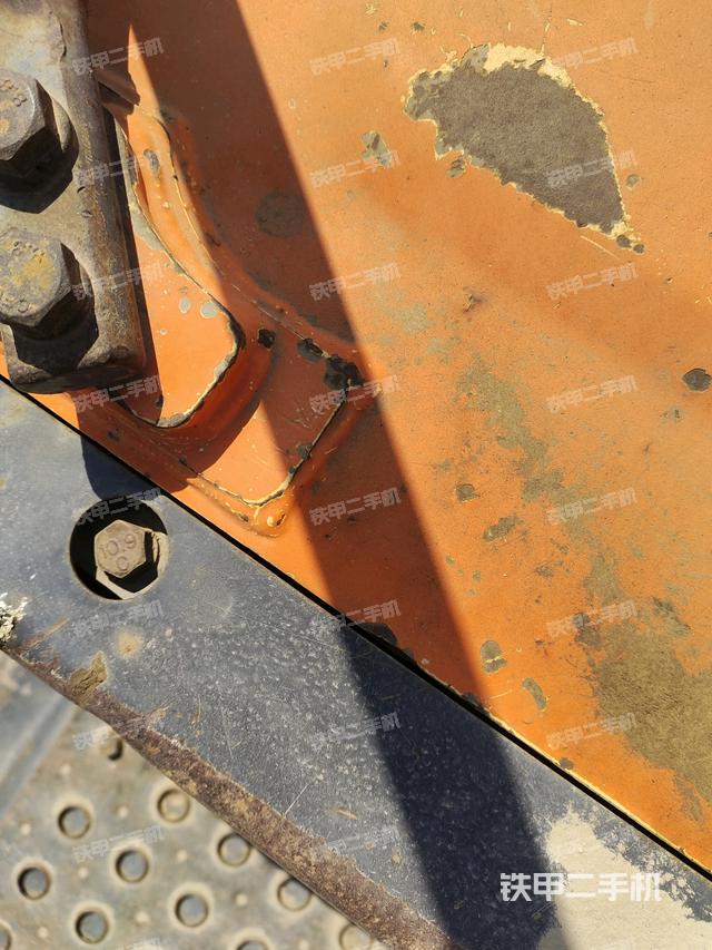 大臂背部俯視（工作和回轉(zhuǎn)裝置）