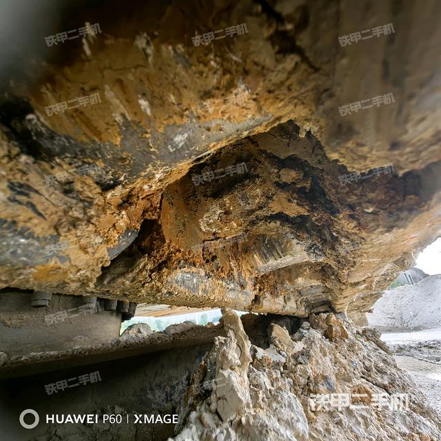 右側(cè)行走馬達(dá)蓋板（行走機(jī)構(gòu)）