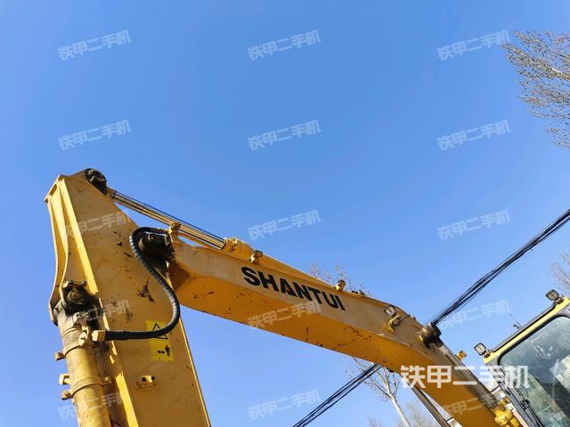 小臂整體左后（工作和回轉(zhuǎn)裝置）